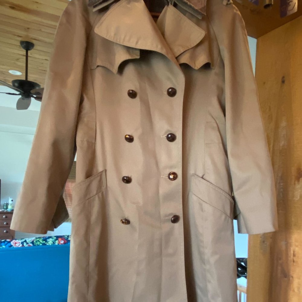 Vintage J. Gallery Tan Trench with removable liner